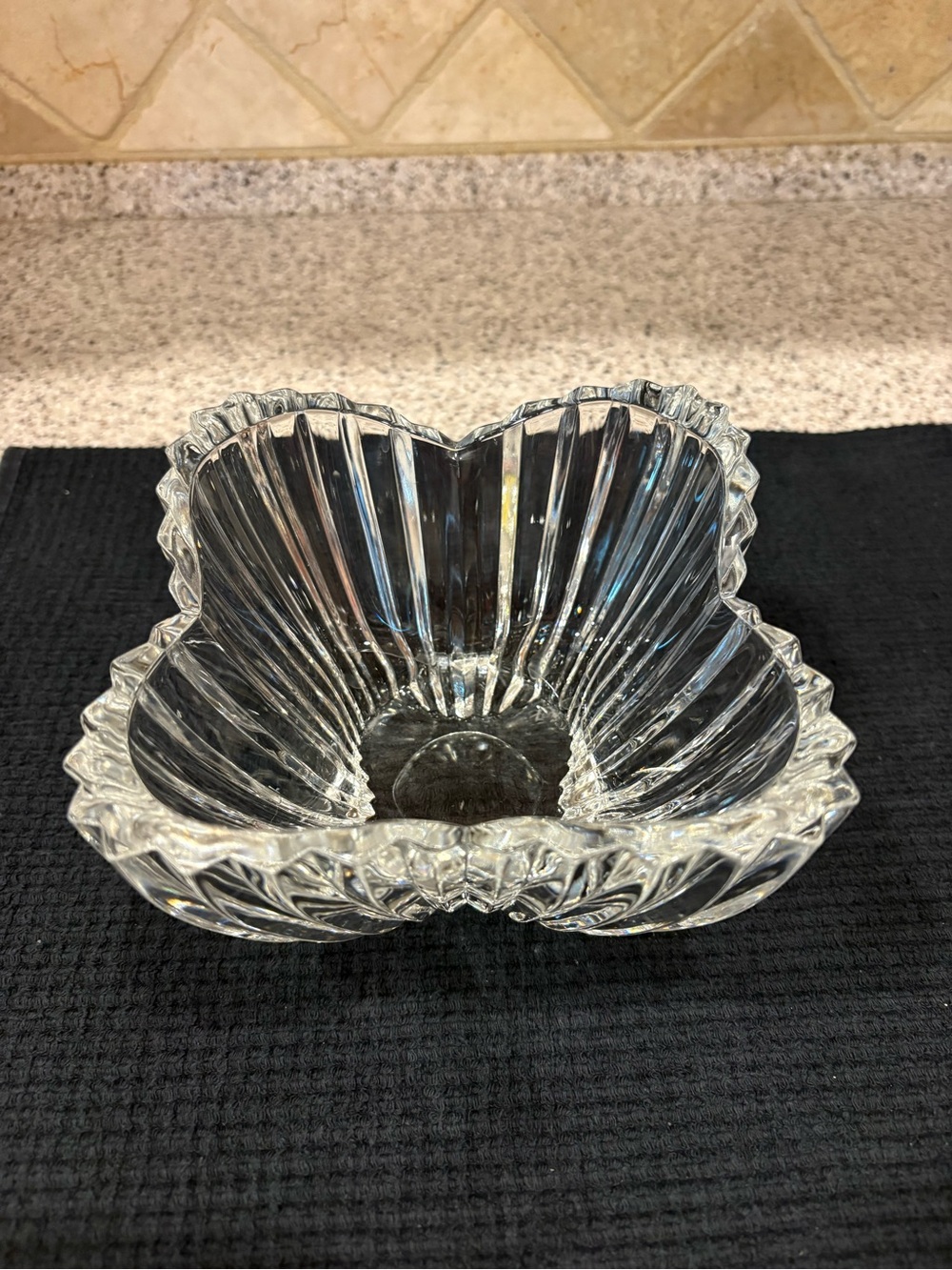 Mikasa Lydia Tulip Shape Flower Bowl Dish Clear Crystal Glass